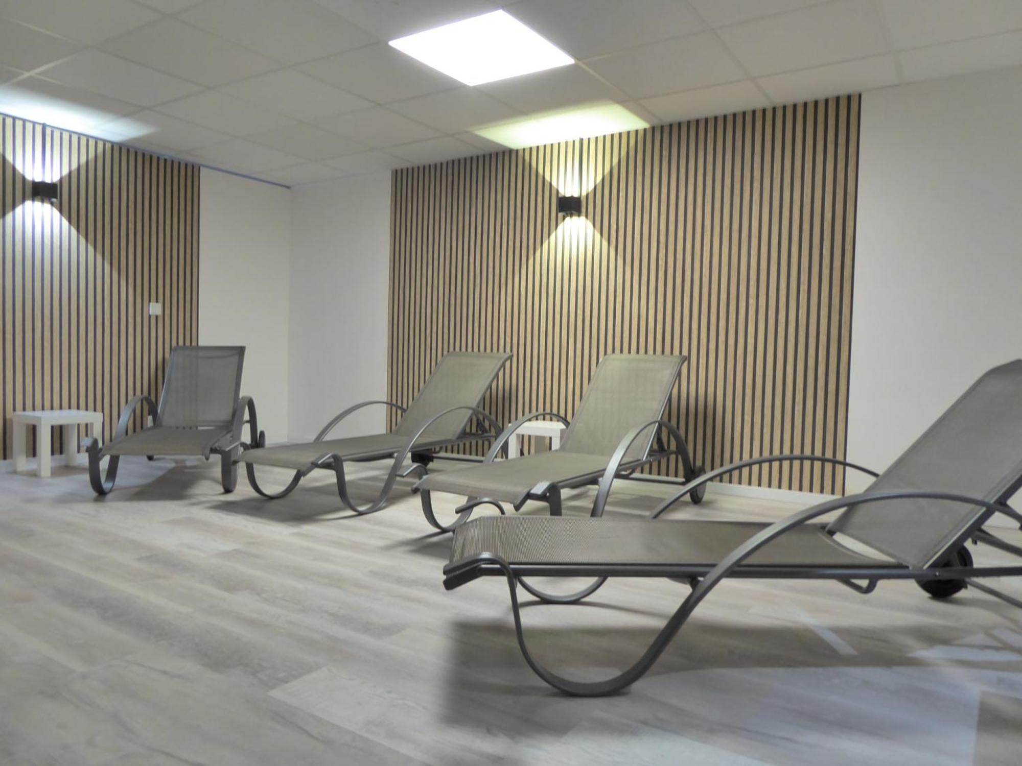 Apartment Citystar Winterberg Ferienwohnung 5 Pers Pool Sauna Ps4 Terrasse Near Bikepark Extérieur photo